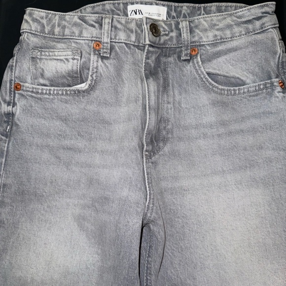 Zara women’s grey distressed denim size 4 - Picture 1 of 4